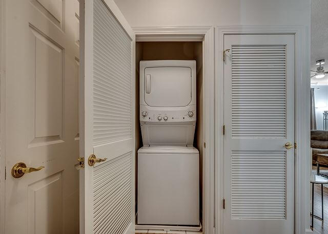 Washer & Dryer